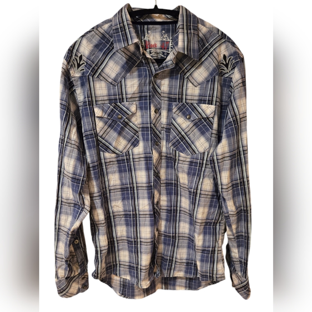 Wrangler Rock 47 Shirt Snaps and  Embroidered Size Med